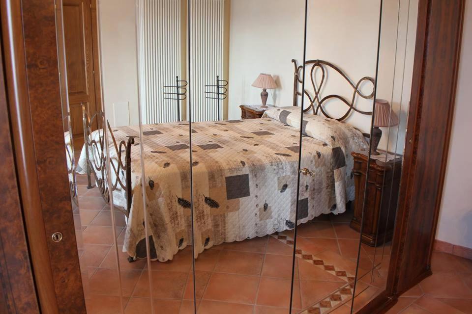 Residence Il Vigneto Lari Eksteriør bilde